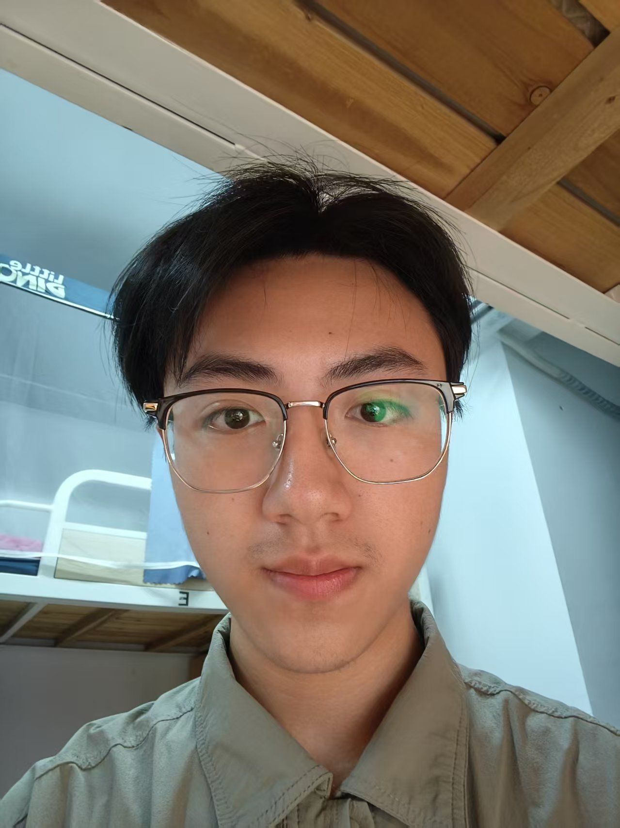 黎翰蔚